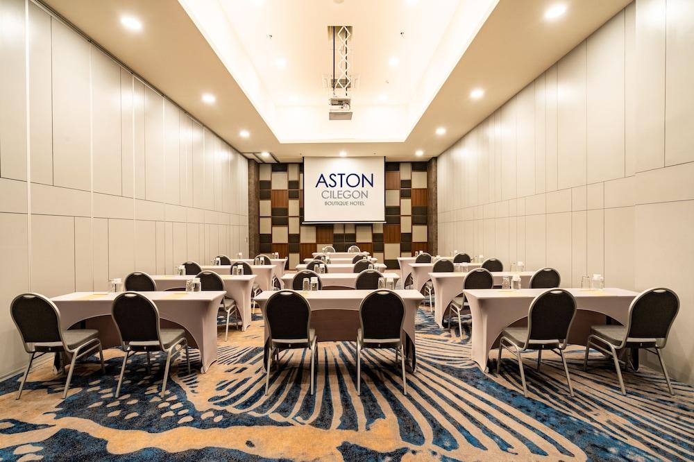 Aston Cilegon Boutique Hotel Bagian luar foto